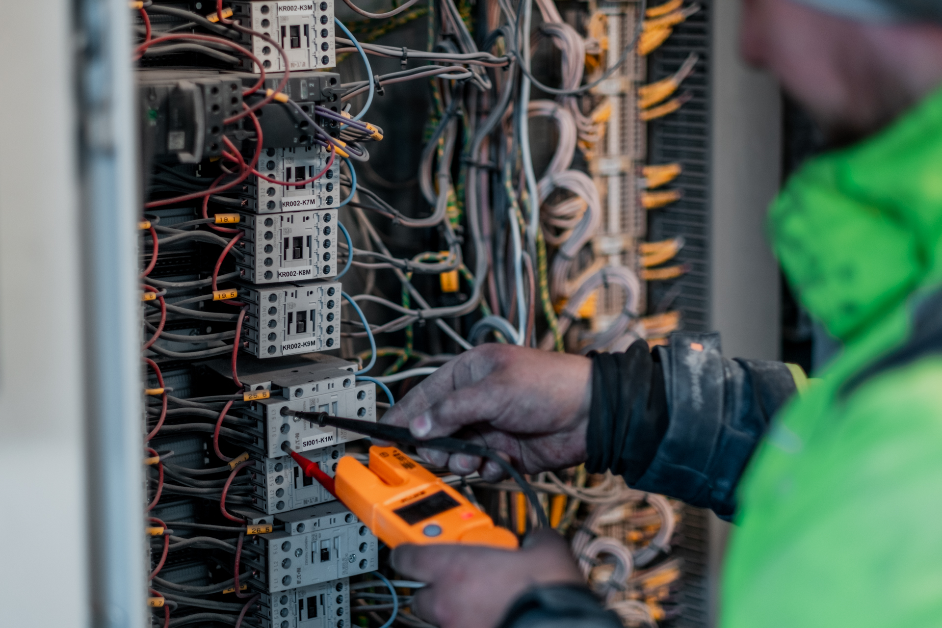 Elkoll Installation, Felsökning, Projektering, Drift & Service